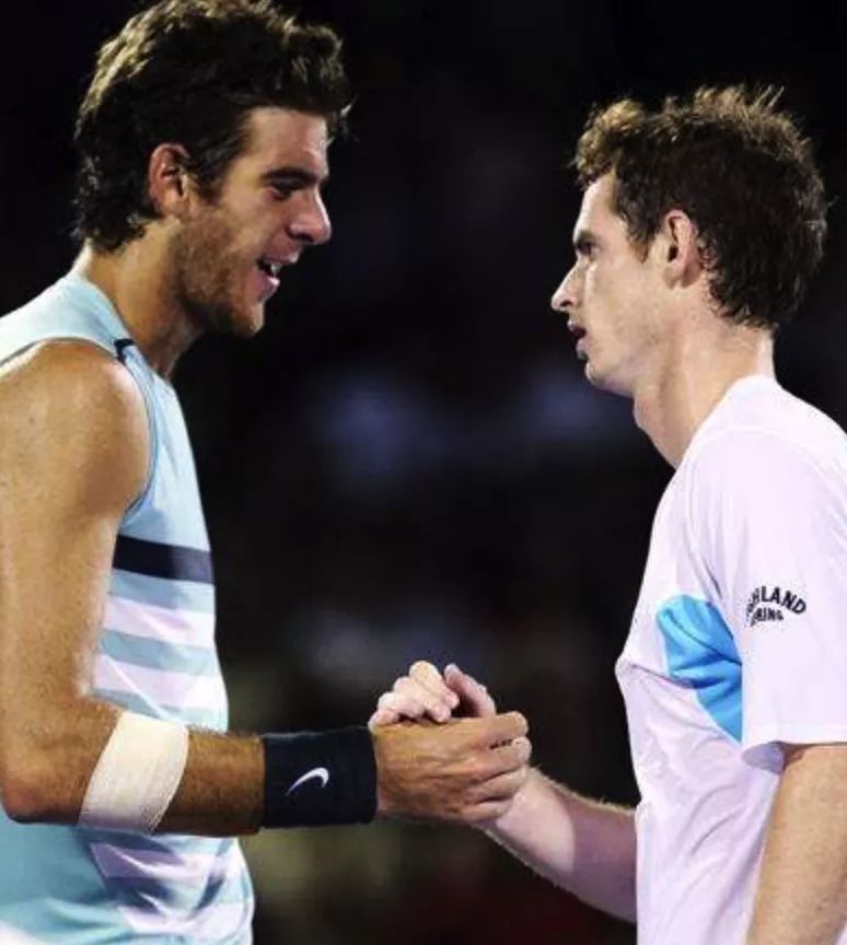 三巨头外加 三巨头外加